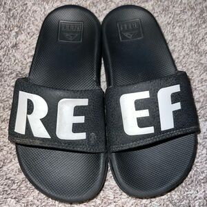 SOLD!! Reef Kids Little One Slide Sandal Size 13/1 Black
